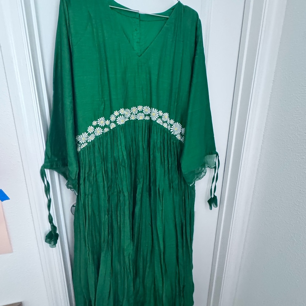 Green Floral Trim V-Neck Women’s Dress